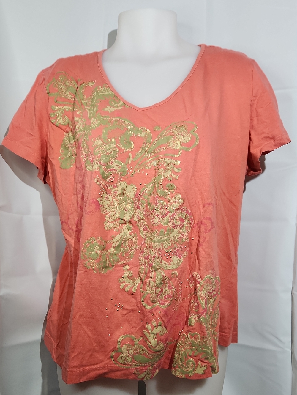 Three Hearts Coral Short Sleeve V-Neck Top with Gold Foil Design, 100% Cotton